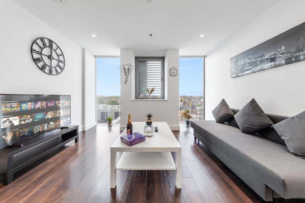 Amazing Britania 1 Bedroom Flat In London Bp40 Εξωτερικό φωτογραφία